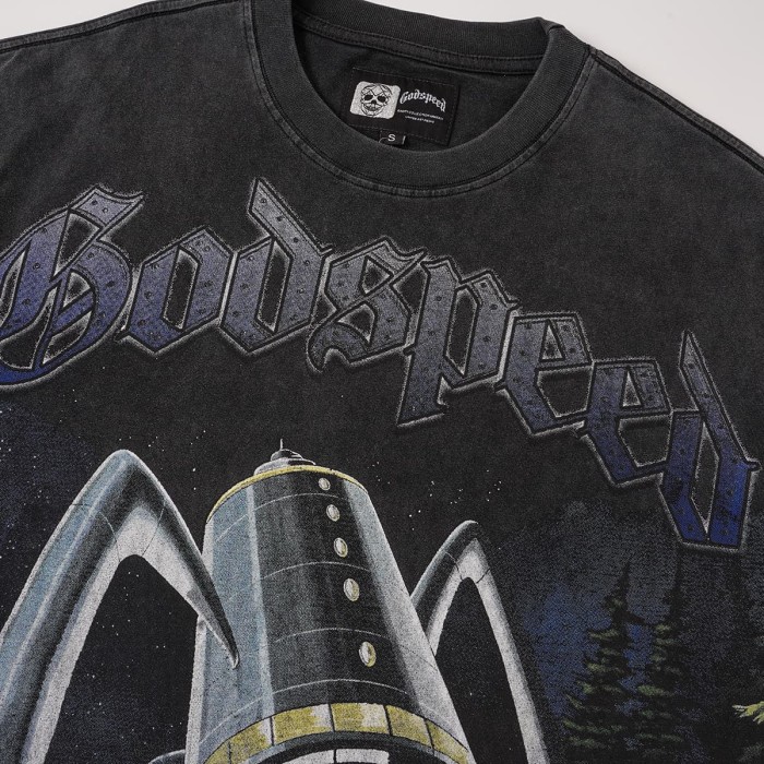 Retro Sci Fi Streetwear Front Vintage Alien Landing Comic Scene Gothic Letter Print Back Blue Outline Speckled GS Logo T-Shirt 2 colors 29345652