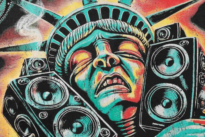 Godspeed Retro Liberty Hip Hop Streetwear Front Liberty Statue Speaker Sunset Rhinestone Gothic Letter Print T-Shirt 2 colors 29347771