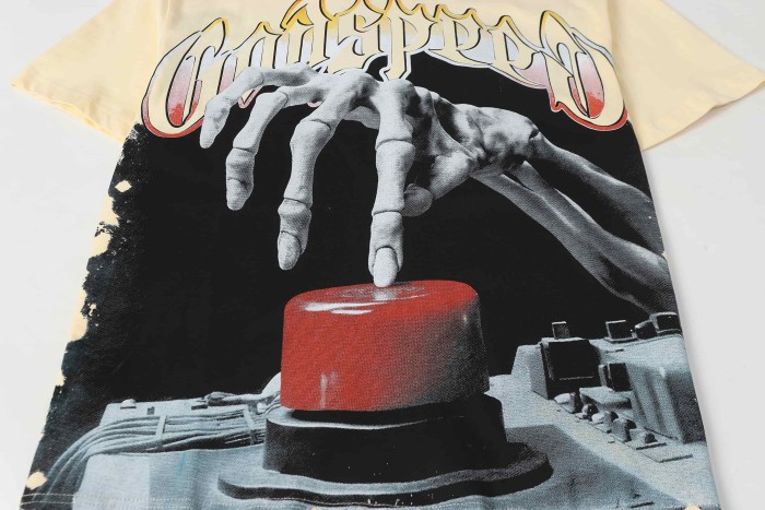 Godspeed Streetwear Front Skeleton Hand Press Button Graffiti Gradient Letter Print Back Large Stacked Patriotic Slogan T-Shirt 3 colors 29348099
