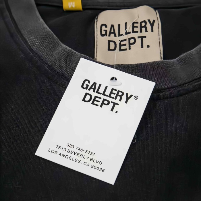 GaIIery Dept. Grunge Washed Black Rainbow Dripping Paint Syrup Can Graphic Oversized Cotton Tee 29358996