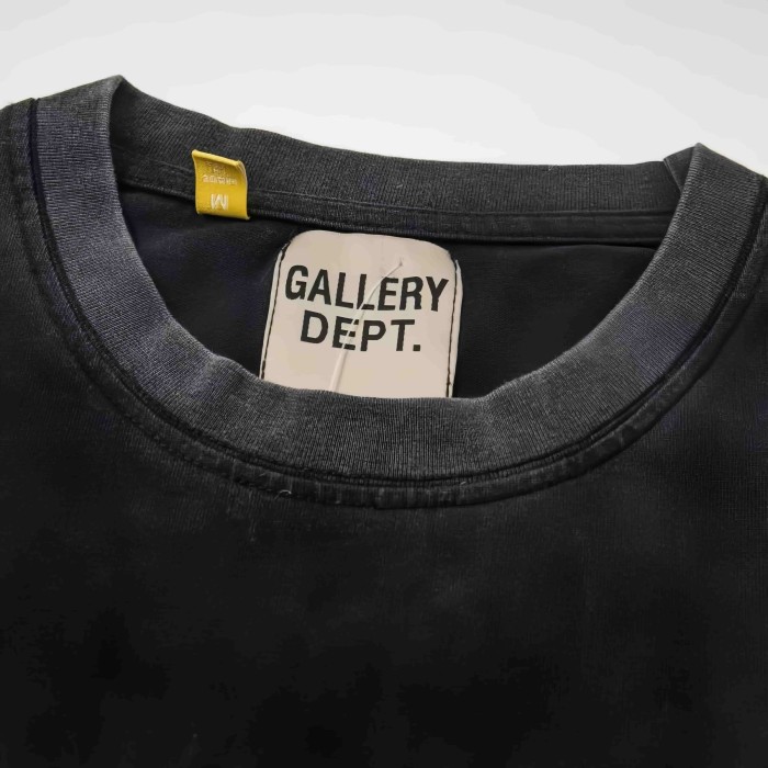 GaIIery Dept. Grunge Washed Black Rainbow Dripping Paint Syrup Can Graphic Oversized Cotton Tee 29358996