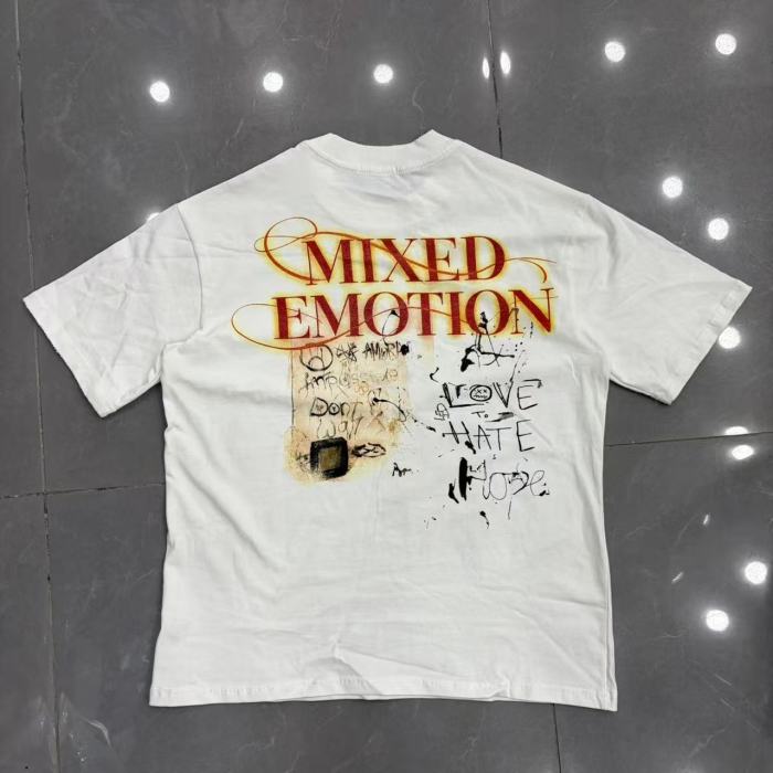 Mixed Emotion Vintage Graffiti Mask Wing Telegram Print T-shirt 29370450