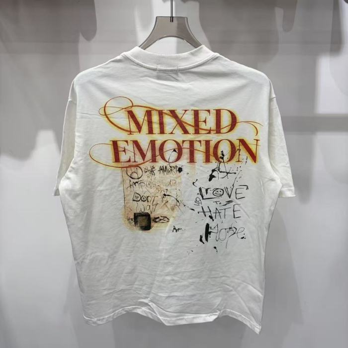 Mixed Emotion Vintage Graffiti Mask Wing Telegram Print T-shirt 29370450