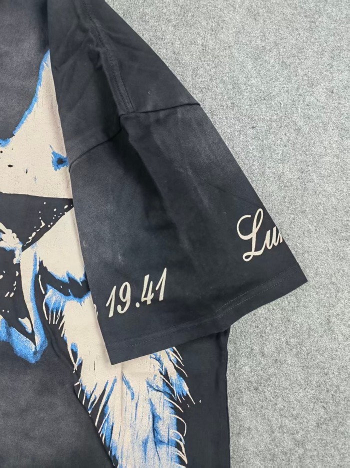 Hellstar Studio Weeping figures back angel wings printed washed version tee