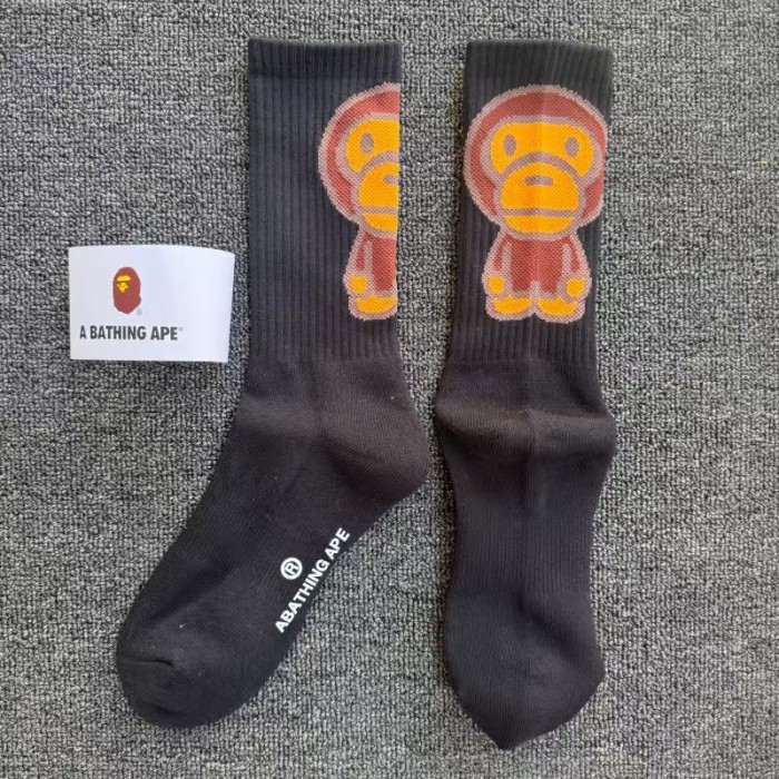 A Bathing Ape Cartoon Monkey Terry Sole Breathable Sweat‑Wicking Unisex Mid‑Crew Sports Socks 10 colors 29398104