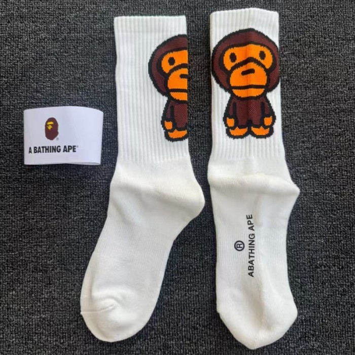A Bathing Ape Cartoon Monkey Terry Sole Breathable Sweat‑Wicking Unisex Mid‑Crew Sports Socks 10 colors 29398104