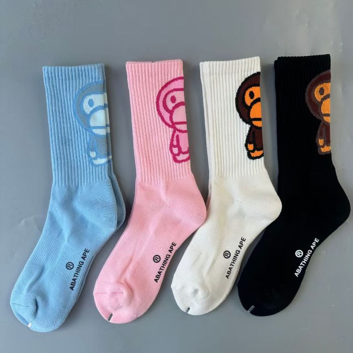A Bathing Ape Cartoon Monkey Terry Sole Breathable Sweat‑Wicking Unisex Mid‑Crew Sports Socks 10 colors 29398104