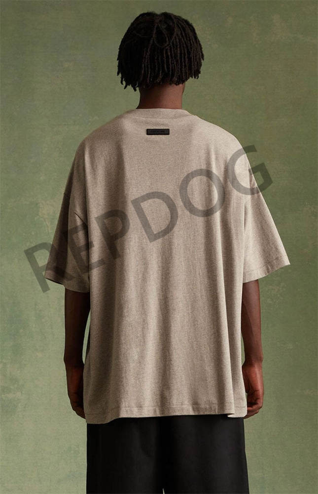 [50% Off]Fear Of God (Essentials) [Big & Tall for weights up to 220 lbs]1:1 quality version Cloud Collection Classic Silicone Letter Tee 5 colors 25721835