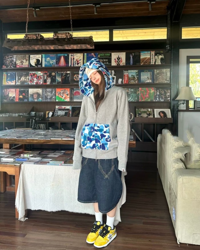 A Bathing Ape Bape 1:1 quality version Camouflage Shark Head Splicing Full Zip Couple Hoodie 2 colors 29426439