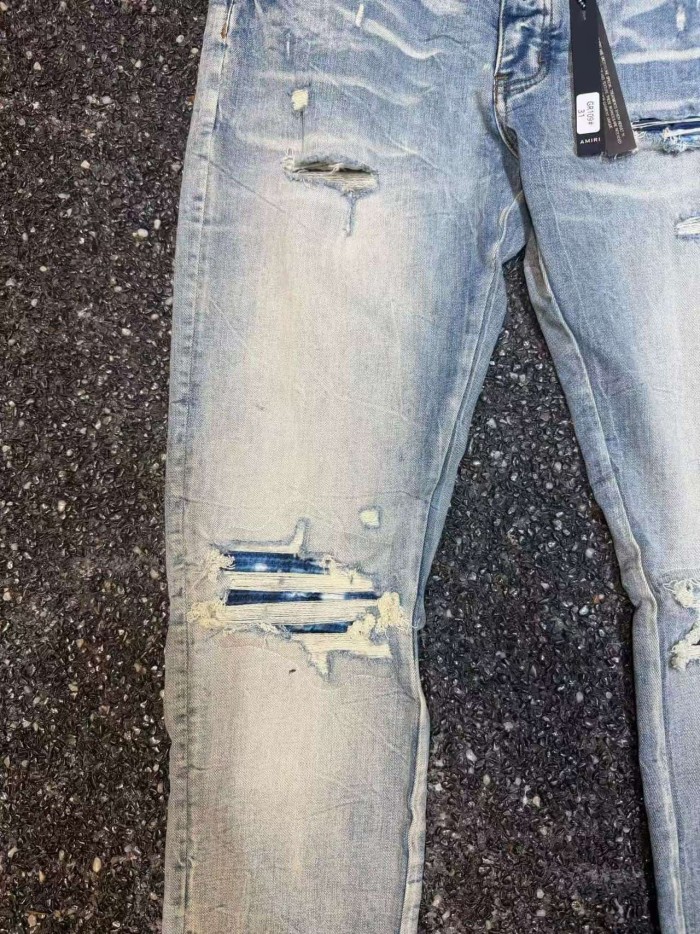 Amiri 1:1 quality version Light Blue Wash Ripped Knee Patch Gradient Hem Slim Fit Jeans 29458841