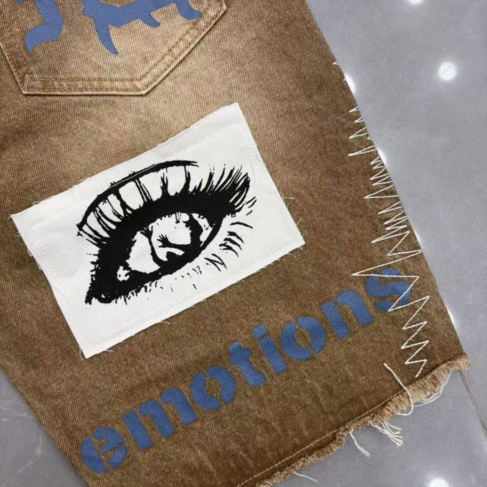 Mixed Emotion Washed Photo Patch Print Side Zigzag Stitch Frayed Denim Shorts 2 colors 29463129