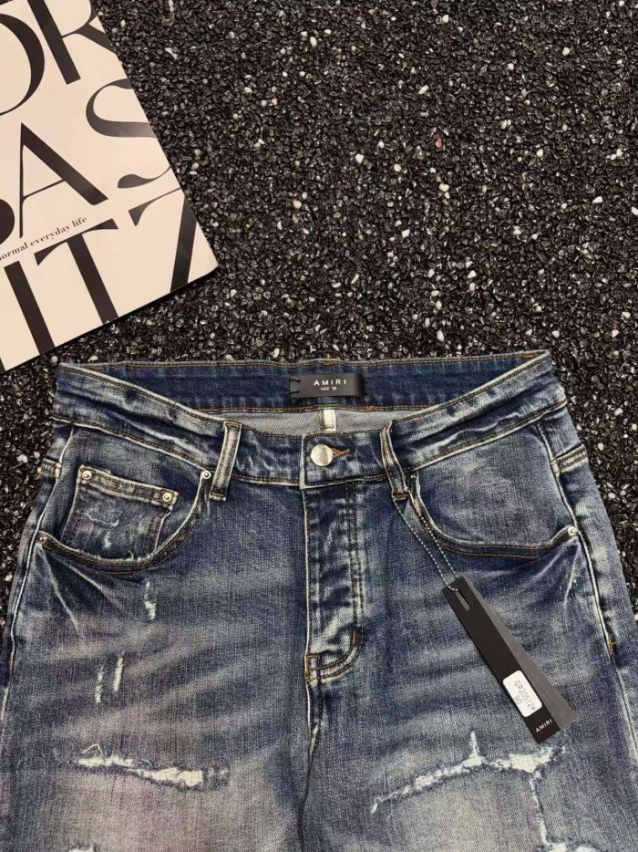 Amiri 1:1 quality version Washed Pink Gradient Logo Patch Embroidery Scratch Distressed Frayed Denim Shorts 29465230