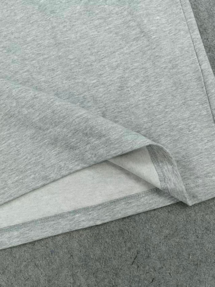 Fear Of God (Essentials) Co-branded back contrast color large letter cursive font gray loose short-sleeved T-shirt 2 colors 29053635