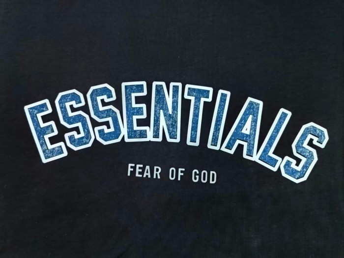 Fear Of God (Essentials) Washed denim blue curved letter white and black loose T-shirt 2 colors 29060619