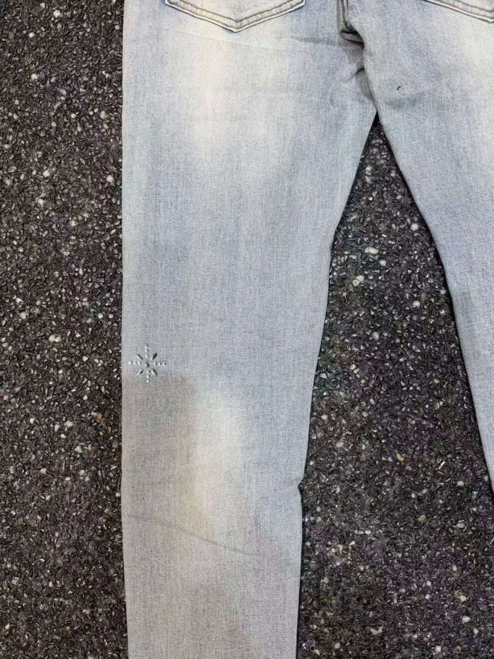 Amiri 1:1 quality version Wash Ripped Rhinestone Snowflake Embellished Slim Skinny Jeans 29499226