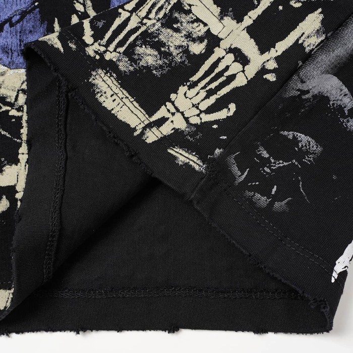 Hellstar Studio Letter Skeleton Electric Guitar Back World Tour City List Long Sleeve T-Shirt 29525049