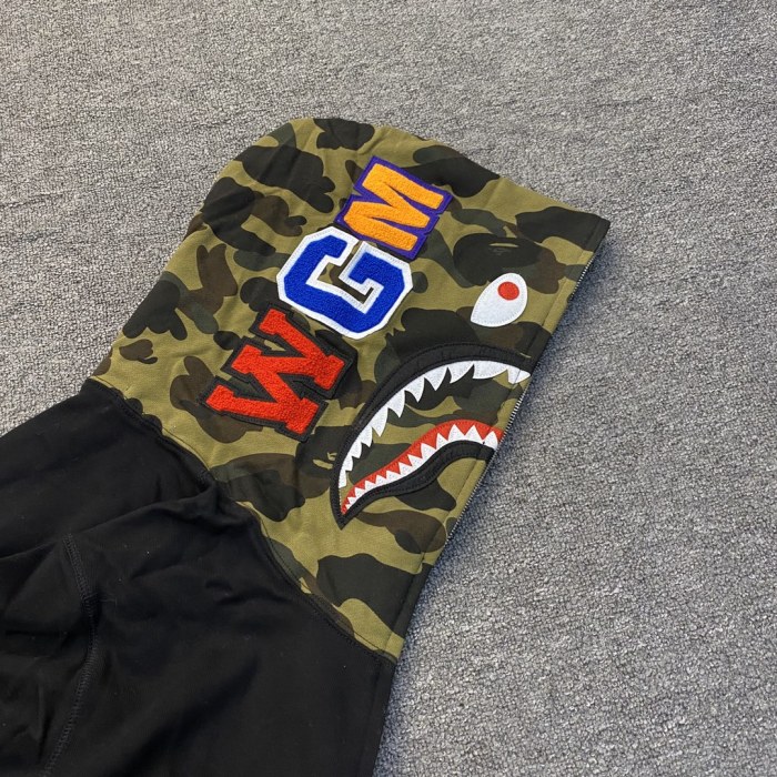 A Bathing Ape Bape 1:1 quality version Shark Spliced Camouflage WGM Logo Zip Couple Hoodie 2 colors 29530948