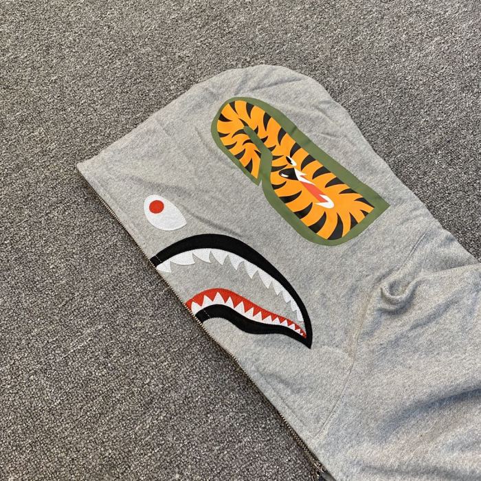 A Bathing Ape Bape 1:1 quality version Shark Spliced Camouflage WGM Logo Zip Couple Hoodie 2 colors 29530948