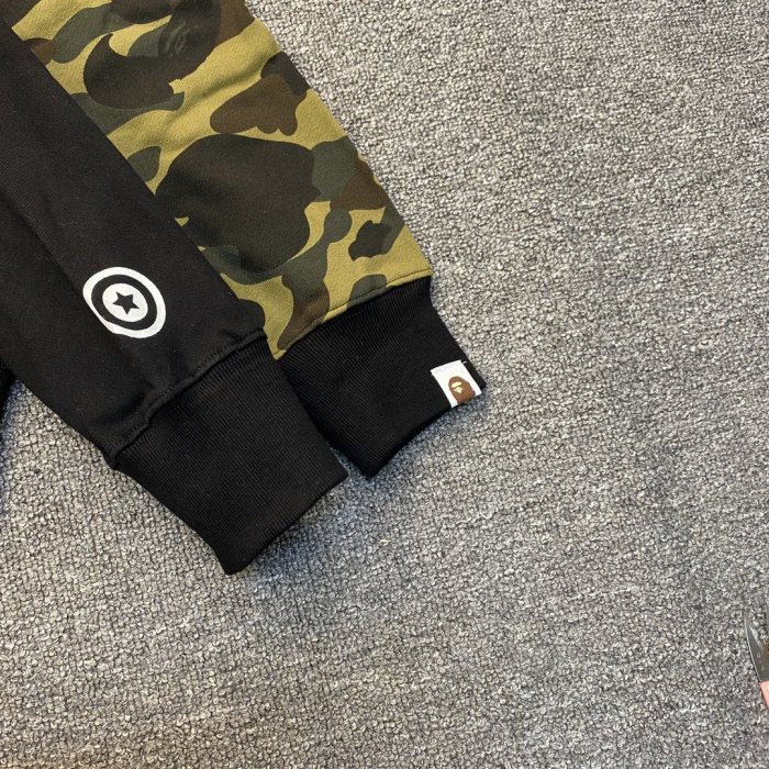 A Bathing Ape Bape 1:1 quality version Shark Spliced Camouflage WGM Logo Zip Couple Hoodie 2 colors 29530948