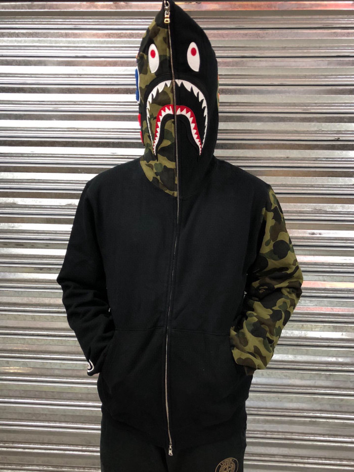 A Bathing Ape Bape 1:1 quality version Shark Spliced Camouflage WGM Logo Zip Couple Hoodie 2 colors 29530948