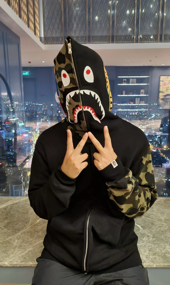 A Bathing Ape Bape 1:1 quality version Shark Spliced Camouflage WGM Logo Zip Couple Hoodie 2 colors 29530948