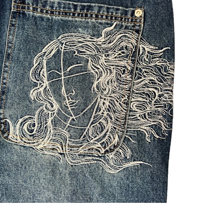 [50% Off]Casablanca Derschutze Portrait Embroidered Jeans 28519185