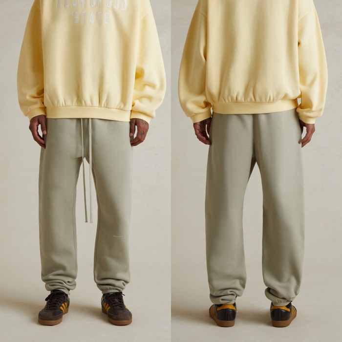 [50% Off]Fear Of God (Essentials) [Big & Tall for weights up to 220 lbs]1:1 quality version 3D Metal Logo Fleece Hoodie & Sweatpants Set 3 colors 28529877