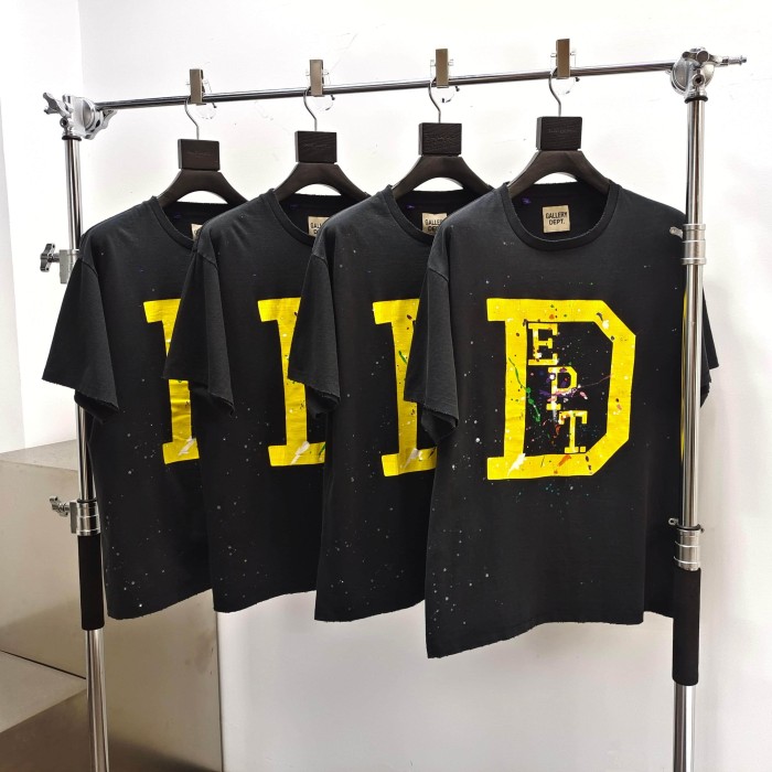 GaIIery Dept. [Big & Tall for weights up to 220 lbs]1:1 quality version Yellow Big D Letter Paint Splatter Frayed Tee 29545398