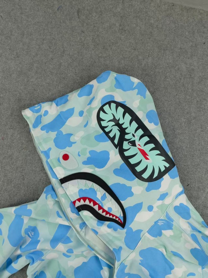 A Bathing Ape Bape 1:1 quality version Stray Kids Co-branded Shark Small Animal Embroidery Camo Zip Up Hoodie 4 colors 29322793
