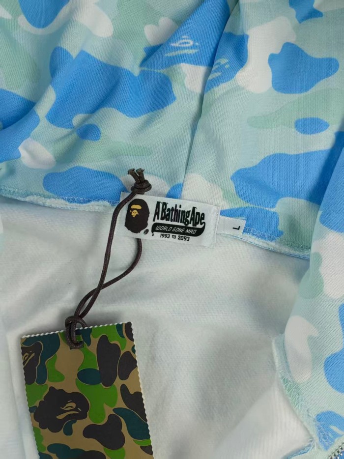 A Bathing Ape Bape 1:1 quality version Stray Kids Co-branded Shark Small Animal Embroidery Camo Zip Up Hoodie 4 colors 29322793
