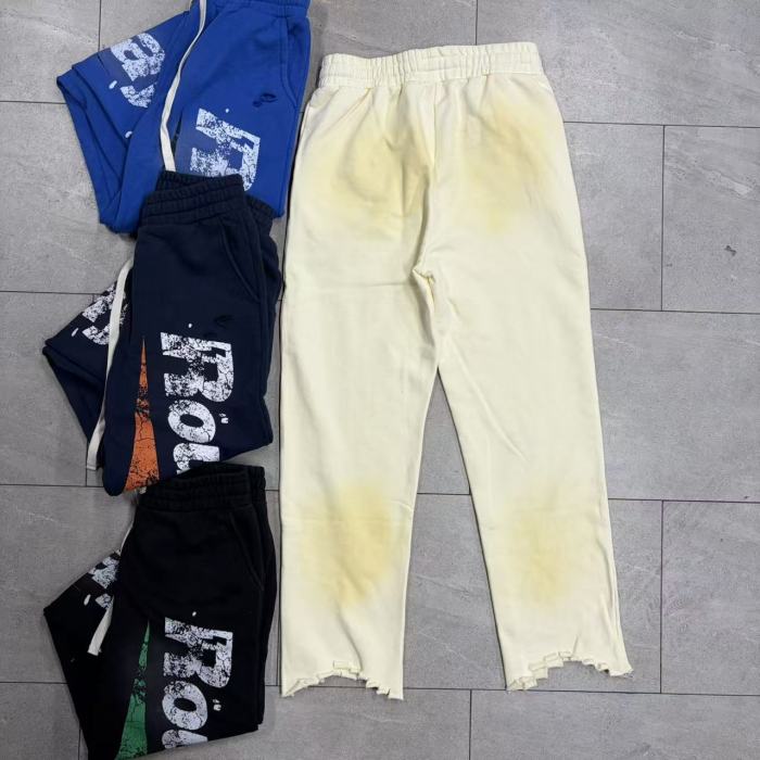 RoughPlay Splatter Frayed Hem Vertical Bold Letter Print Drawstring Straight Sweatpants 4 colors 29567697